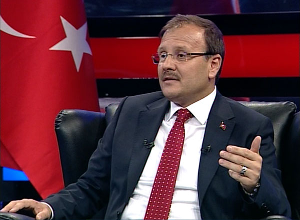 1.-yazi-icin-basbakan-yardimcisi-hakan-cavusoglu.png