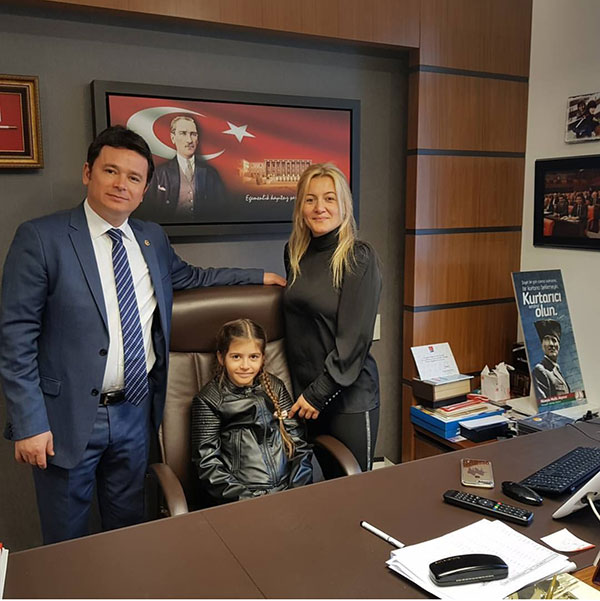 1.-yazi-icin-bursa-milletvekili-erkan-aydin-001.jpg