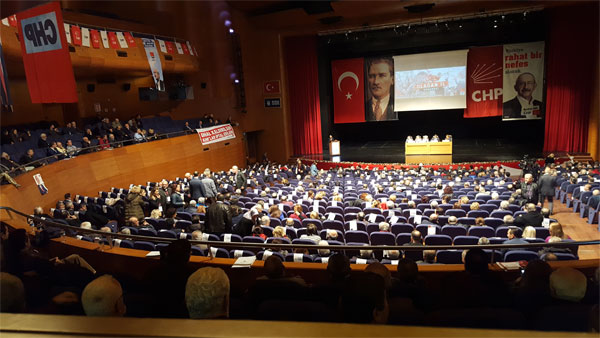 1.-yazi-icin-chp-il-kongresi.jpg