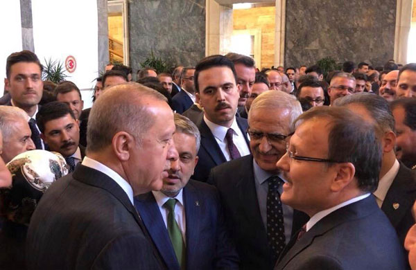 1.-yazi-icin-cumhurbaskani-recep-tayyip-erdogan,-hakan-cavusoglu,-bursa-heyeti-tbmm-meclis-bulusmasi.jpg