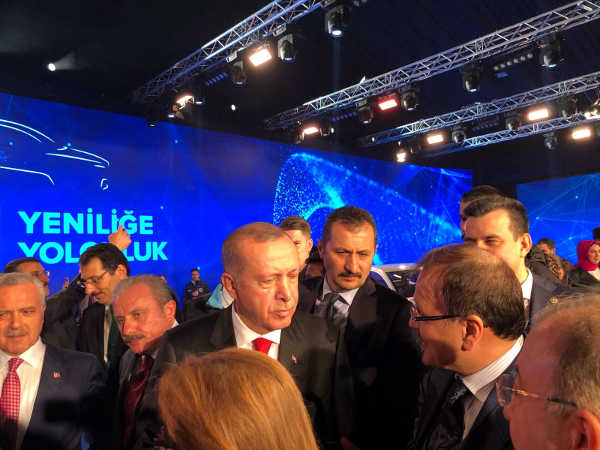 1.-yazi-icin-cumhurbaskani-recep-tayyip-erdogan-ve-hakan-cavusoglu-tesekkur-gorusmesi.jpg