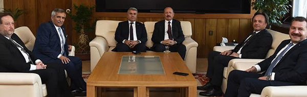 2.-yazi-icin-ak-parti-balikesir-milletvekiller-ve-buyuksehir-belediye-baskani-tcdd-ziyareti.jpg
