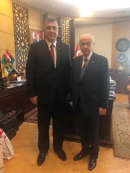 2.-yazi-icin-huseyin-erol-ve-devlet-bahceli.jpg