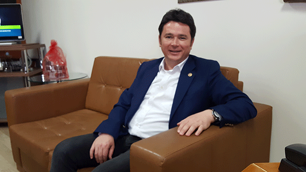 3.-yazi-icin-chp-bursa-milletvekili-erkan-aydin.jpg