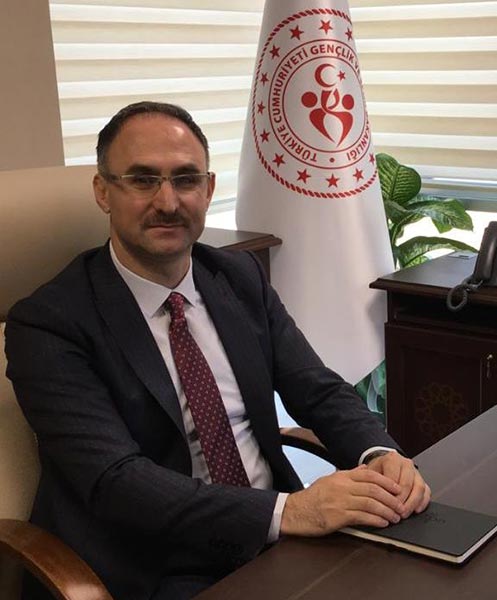 3.-yazi-icin-genclik-ve-spor-bakanligi-yatirimlar-ve-isletmeler-genel-mudur-yardimcisi-doc.-dr.-suleyman-sahin.jpg