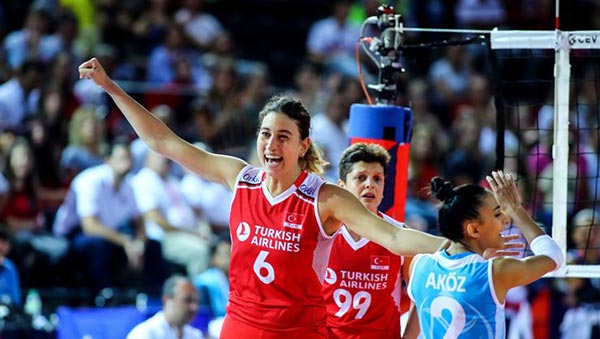 3.-yazi-icin-kubra-akman,-voleybol-kadin-milli-takimi.jpg