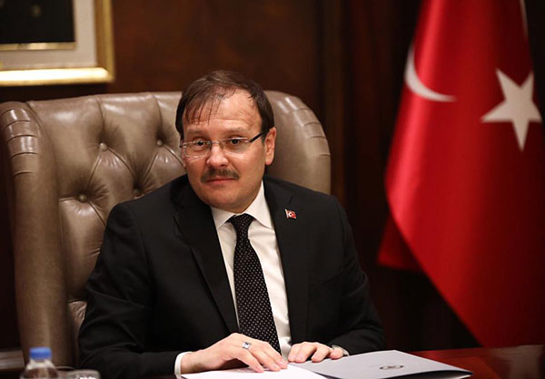4.-yazi-icin-basbakan-yardimcisi-hakan-cavusoglu-001.jpg