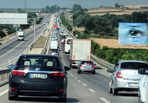 4.-yazi-icin-karacabey-yolu-trafik-cilesi.jpg