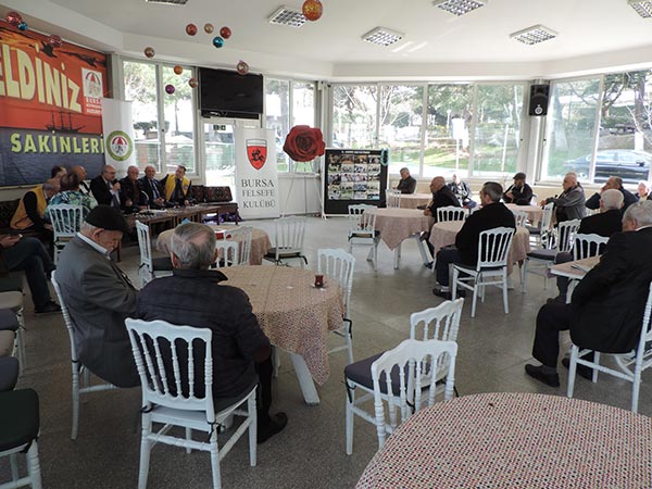 5.-yazi-huzurevi-sakinleri-kitap-okuma-gunleri,-bursa-felsefe-kulubu-gurkan-kaya.jpg