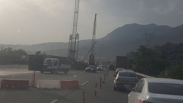5.-yazi-icin-cevre-yolu-hizli-tren-viyaduk-ayagi-calismasi.jpg