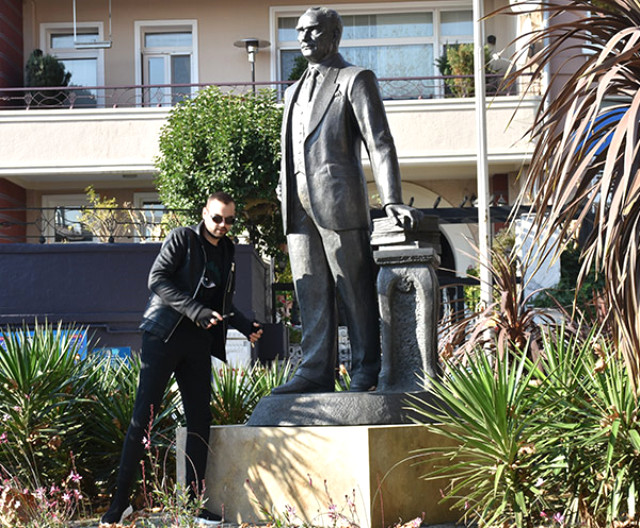 faruk-sabanci-nin-ataturk-hassasiyeti-takdir-10299520_404_m.jpg