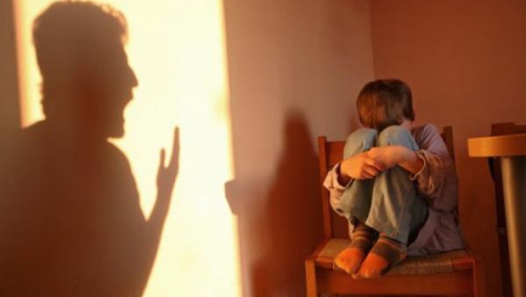 Çocuğa tokat atana 4 ay hapis!