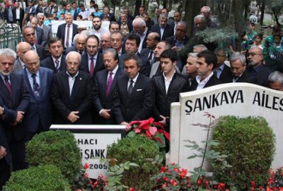 Şükrü Amca mezarı başında anıldı