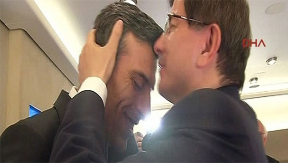 Defalarca kucaklaştılar