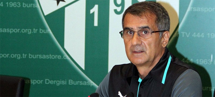 Bursaspor Teknik Direktörü Şenol Güneş, Spor Toto Süper Lig'in 3.