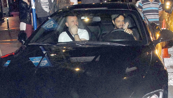 Gökhan benim kardeşim! Gökhan benim kardeşim!