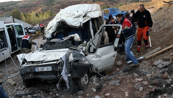 Güne acı haber ile başladık: 10 ölü, 24 yaralı