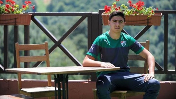Bursaspor’un alt yapısında yetişen ve gösterdiği performansla kısa sürede büyük