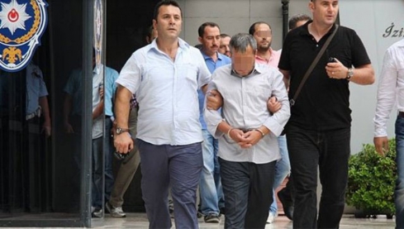 Sahte nüfus cüzdanıyla kredi çeken 3 kişi tutuklandı