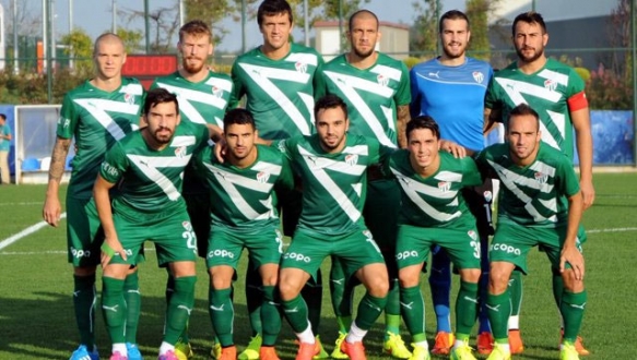 Bursasporlu futbolcular gelecekten umutlu Bursasporlu futbolcular gelecekten umutlu
