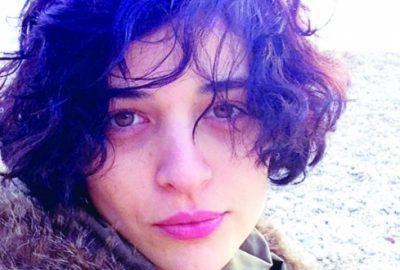 Sezen`in gençliği Gonca`ya emanet