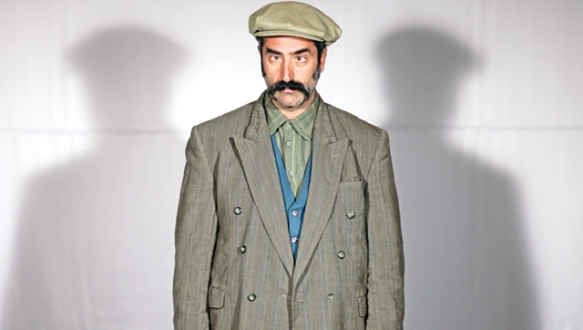 Mahsun `şaşı`rtacak!