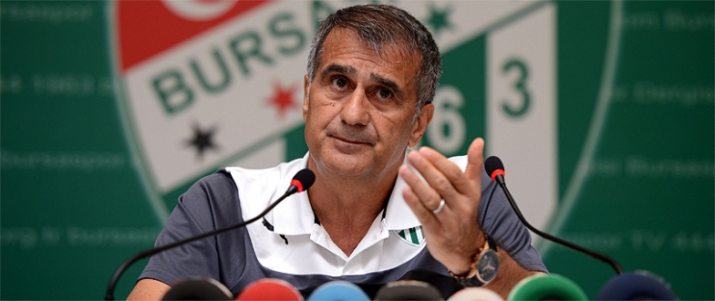 Bursaspor teknik direktörü Şenol Güneş Özlüce Tesisleri`nde düzenlediği basın toplantısında,