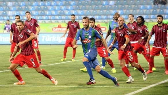 `Yabana atılacak takım değiliz` `Yabana atılacak takım değiliz`