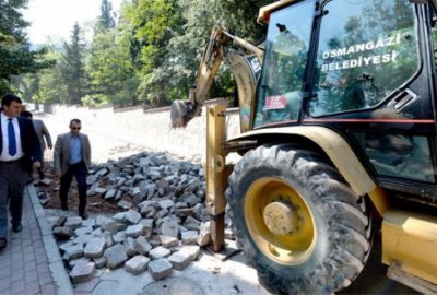 Selden zarar gören asfalt yenileniyor