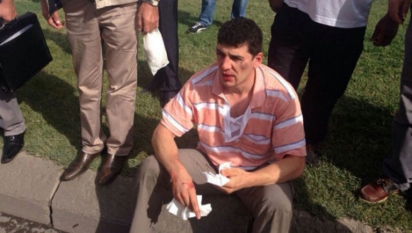 Elçilik pilotun dövüldüğünü inkar etti! Elçilik pilotun dövüldüğünü inkar etti!