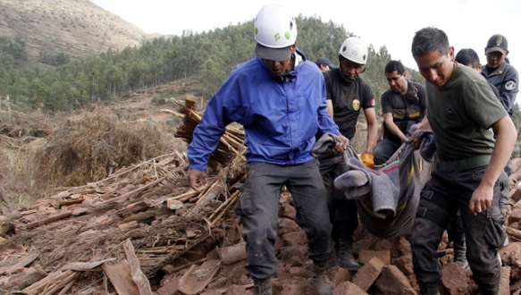 Peru`da deprem: 8 ölü Peru`da deprem: 8 ölü