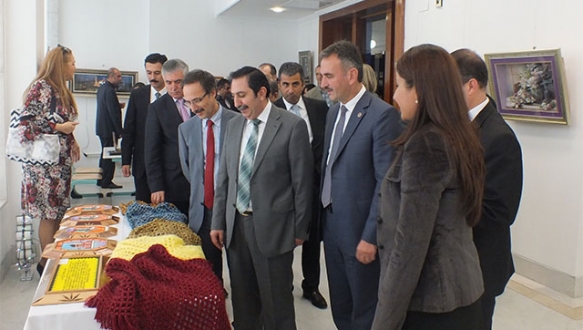 Mahkumlardan özel sergi