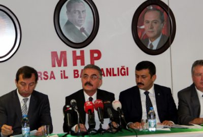 `Eğitim yaz-boz tahtasına döndü`