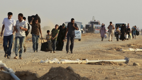 Suriyelilere sınırı kapattı