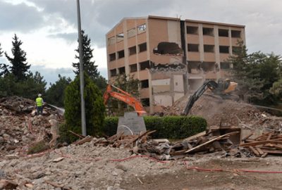 52 yıllık okul sil baştan yenileniyor