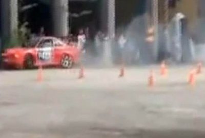 Drift yarışında kaza: Küçük çocuk ağır yaralı