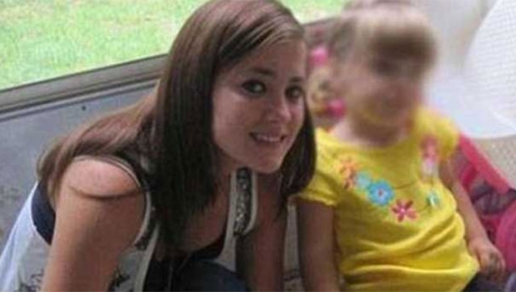 Ailesinden 11 kişinin tecavüzüne uğradı Ailesinden 11 kişinin tecavüzüne uğradı