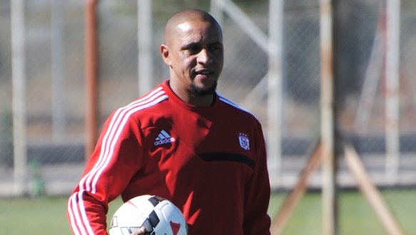 Roberto Carlos`un sıkıntısı var! Roberto Carlos`un sıkıntısı var!