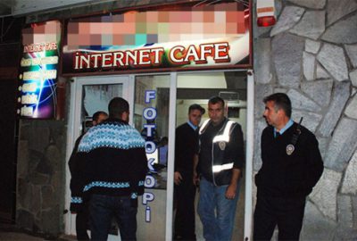 İnternet kafelere gece baskını