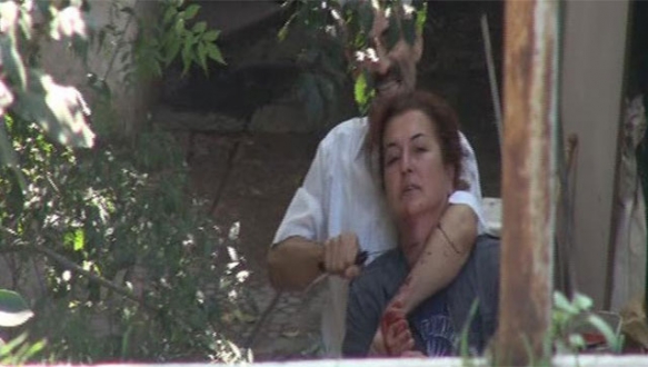 İstanbul’da rehine krizi: Boğazına bıçak dayadı