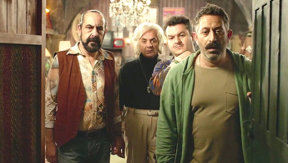 Cem Yılmaz’a şok!