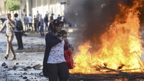 Diyarbakır`da okullar 1 gün tatil edildi