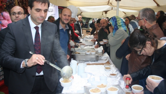 MESO`dan 2 bin kişiye aşure