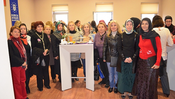 AK kadınlardan tasarruf vurgusu