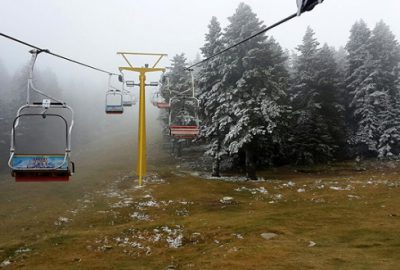 Uludağ`a kar yağdı