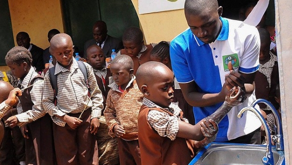 Ebola salgını Nijerya`da kontrol altına alındı Ebola salgını Nijerya`da kontrol altına alındı