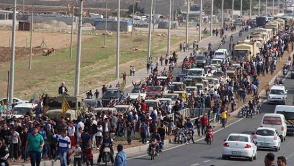 İkinci peşmerge konvoyu Kobani`ye gitti