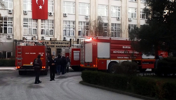 Uludağ Üniversitesi`nde yangın paniği