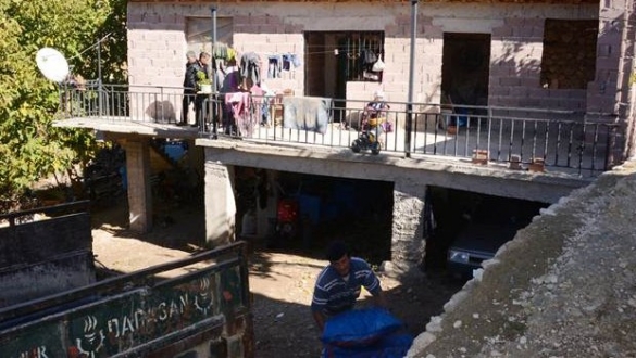 Uğruna öldükleri kömür yardım olarak evlerinde