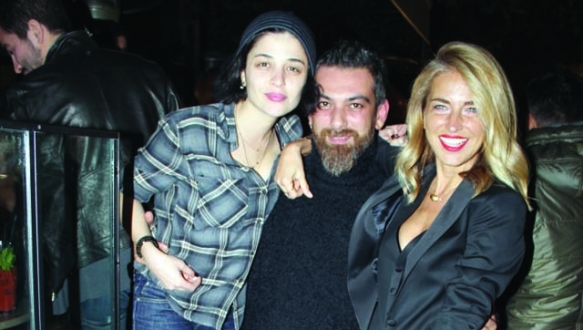 Hakan bizi partiye götür!